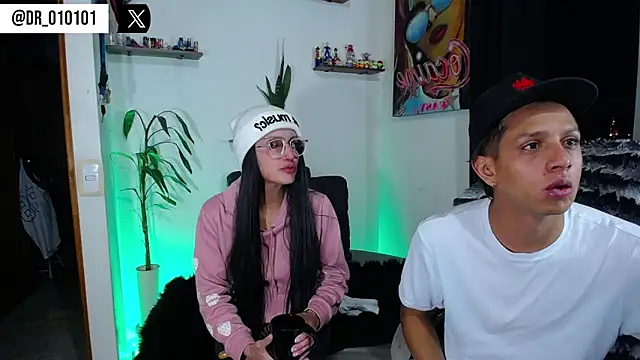 HillAndJack333 online show from September 28, 2025, 1:22 am