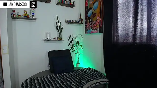 HillAndJack333 online show from October 26, 2025, 12:55 pm