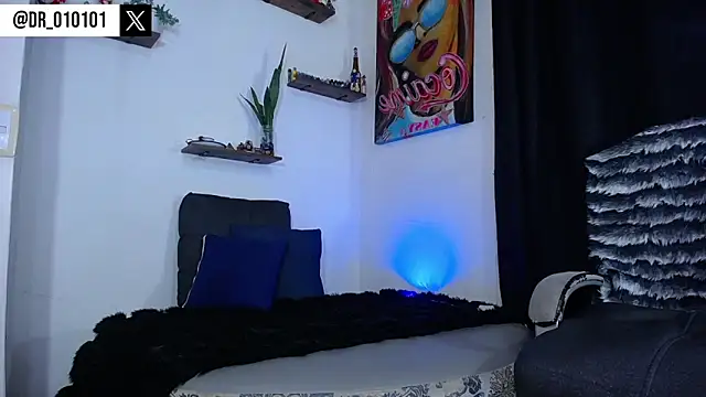 HillAndJack333 online show from December 19, 2025, 4:52 am