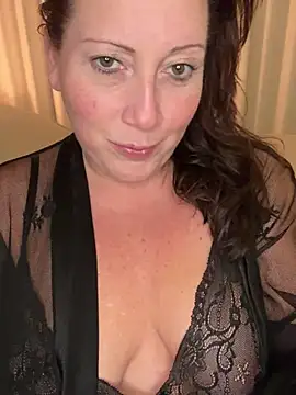 Snapshot of xsexycurvymilf chatting on February 20, 2025, 3:08 pm xsexycurvymilf online show from February 20, 2025, 3:08 pm