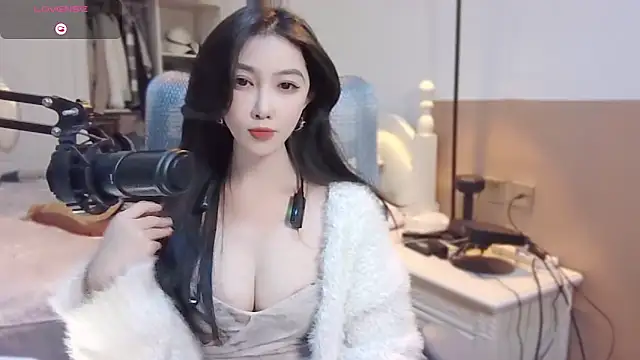 vyizh- online show from December 9, 2024, 5:29 am