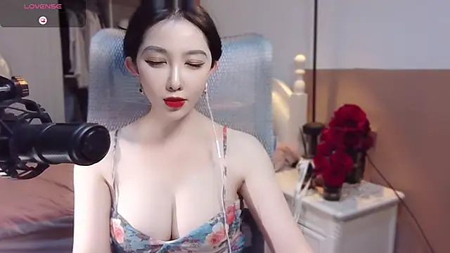 vyizh- online show from January 12, 2025, 1:48 pm