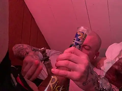 nicedicknicetats online show from January 18, 2026, 5:39 pm