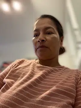 Snapshot of Jlo_69 chatting on February 16, 2026, 8:54 am Jlo 69 online show from February 16, 2026, 8:54 am