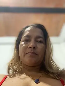 Snapshot of Jlo_69 chatting on May 15, 2026, 3:35 am Jlo 69 online show from May 15, 2026, 3:35 am