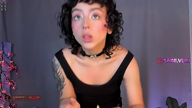 Snapshot of sami_monroe chatting on November 19, 2025, 2:39 pm sami monroe online show from November 19, 2025, 2:39 pm