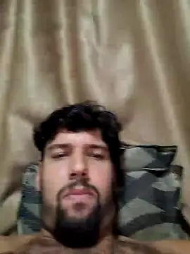 Snapshot of Luksmen chatting on December 14, 2024, 11:12 pm Luksmen online show from December 14, 2024, 11:12 pm