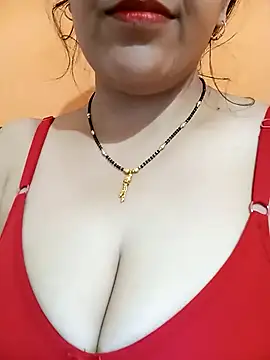 Hot-Shivani online show from July 28, 2026, 5:58 am
