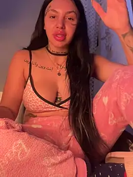 Snapshot of sexynalaa chatting on December 21, 2024, 10:50 am sexynalaa online show from December 21, 2024, 10:50 am