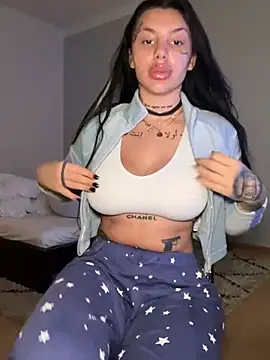 Snapshot of sexynalaa chatting on January 7, 2025, 2:19 pm sexynalaa online show from January 7, 2025, 2:19 pm