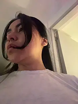 PetitLumiere online show from November 30, 2025, 11:09 pm