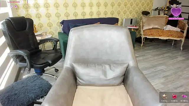  angelina class 7 online show from November 14, 2025, 3:11 pm