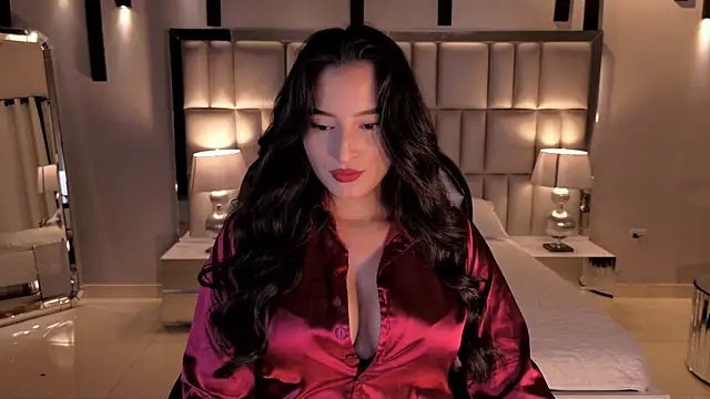 DominiqueVega online show from April 29, 2026, 12:59 am