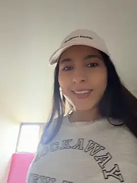 Snapshot of LittleDoll___ chatting on June 2, 2026, 12:51 pm LittleDoll online show from June 2, 2026, 12:51 pm
