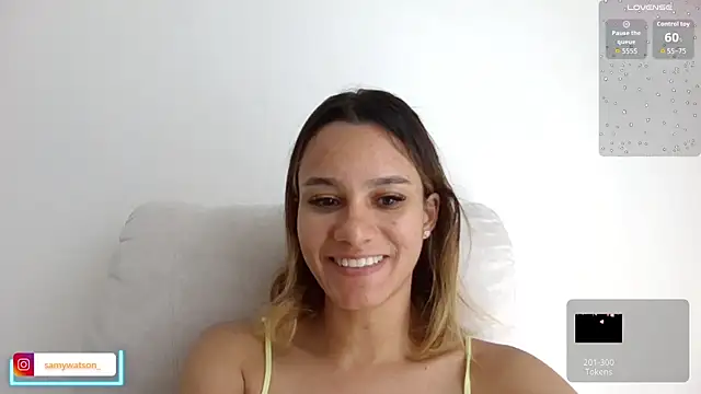 Snapshot of SamanthaWatson chatting on April 28, 2026, 2:33 pm SamanthaWatson online show from April 28, 2026, 2:33 pm