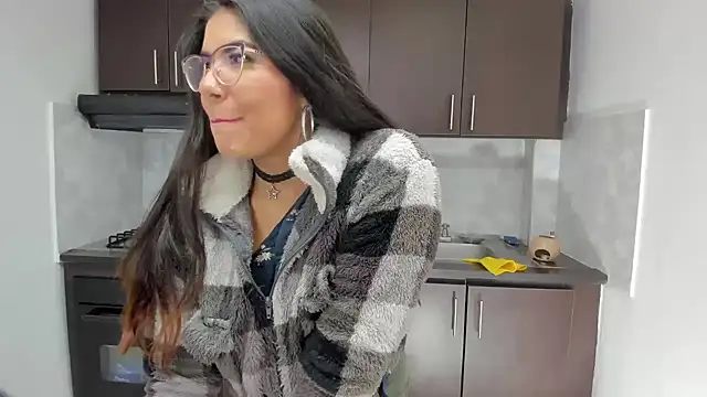 Snapshot of Luna_Dumont chatting on May 12, 2026, 11:07 am Luna Dumont online show from May 12, 2026, 11:07 am