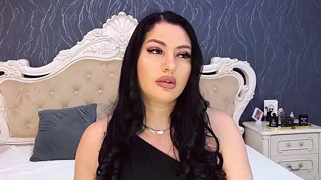 Lauren Saint online show from March 28, 2026, 2:27 pm