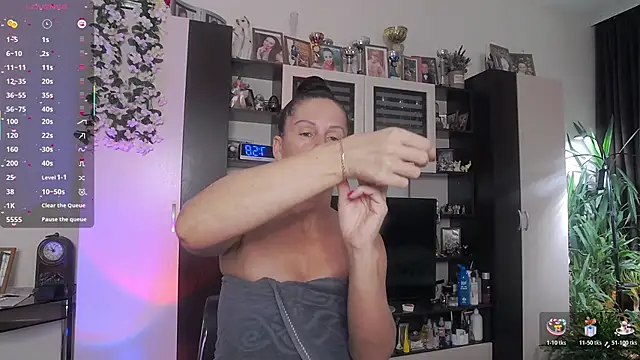 SheilaRyan online show from February 28, 2026, 4:57 am