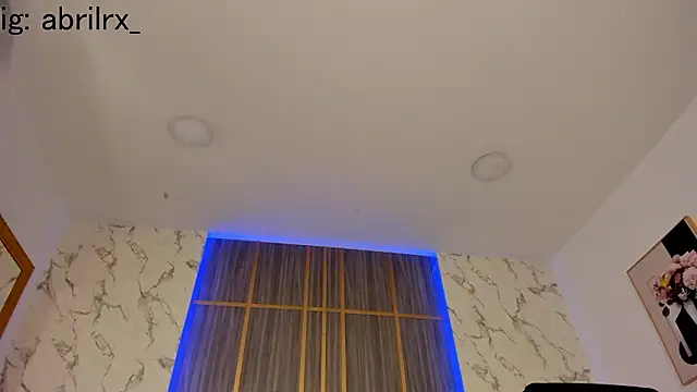 Dollar-girl online show from January 31, 2026, 7:11 pm