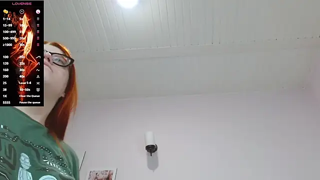 lucie nicolls online show from January 10, 2025, 8:04 pm