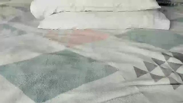 maybelline69 online show from March 15, 2025, 4:43 pm