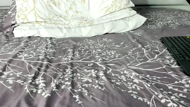 Snapshot of maybelline69 chatting on February 10, 2026, 9:08 pm maybelline69 online show from February 10, 2026, 9:08 pm