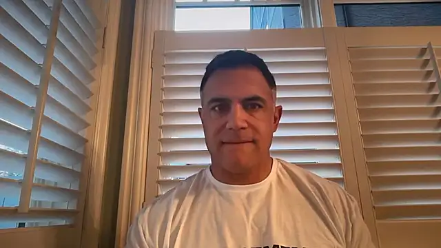 Snapshot of Bad_daddy21 chatting on March 16, 2026, 1:48 pm Bad daddy21 online show from March 16, 2026, 1:48 pm