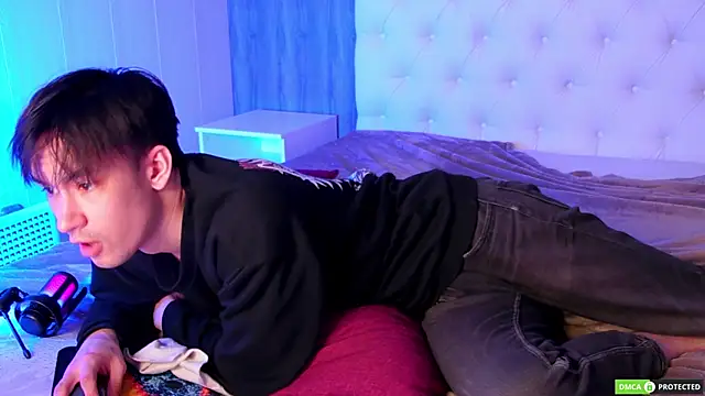 CalvinOwens online show from March 22, 2025, 6:54 am