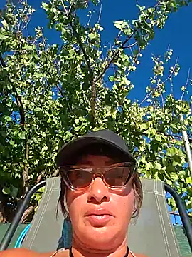 Snapshot of TheGoddessBianca chatting on November 10, 2025, 12:59 pm TheGoddessBianca online show from November 10, 2025, 12:59 pm