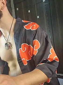 just maxii online show from November 25, 2025, 12:10 am