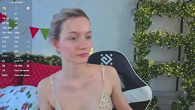 Snapshot of IdaValenti chatting on February 3, 2026, 3:15 am IdaValenti online show from February 3, 2026, 3:15 am