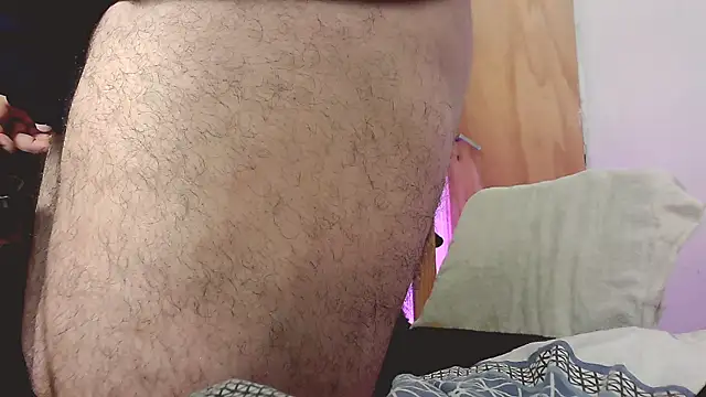 rodrix54 online show from March 13, 2026, 9:43 pm