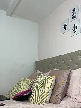 ImAlicee online show from February 3, 2026, 11:10 pm