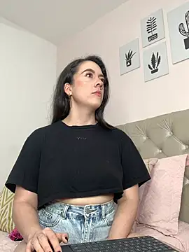 ImAlicee online show from March 24, 2026, 10:59 pm