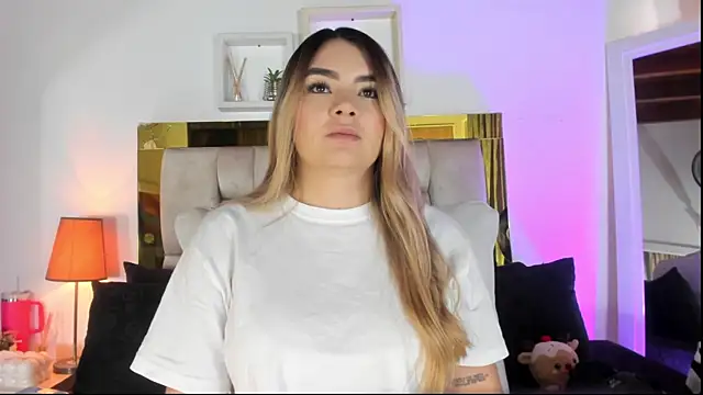 emmy r online show from December 3, 2025, 12:25 pm