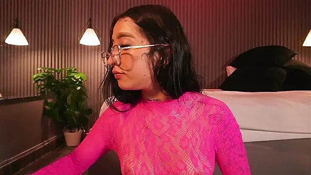 Snapshot of EriKlein chatting on February 27, 2026, 7:58 pm EriKlein online show from February 27, 2026, 7:58 pm