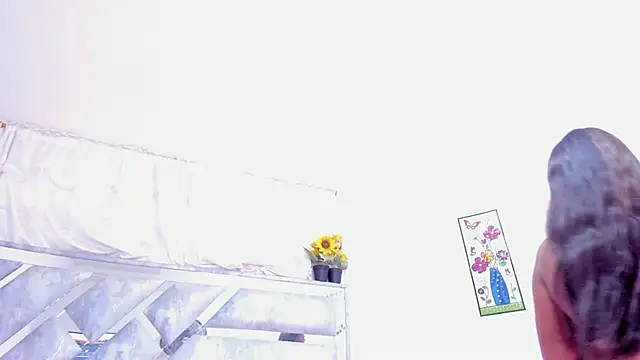 RoxannaBlanche online show from December 12, 2024, 4:53 pm