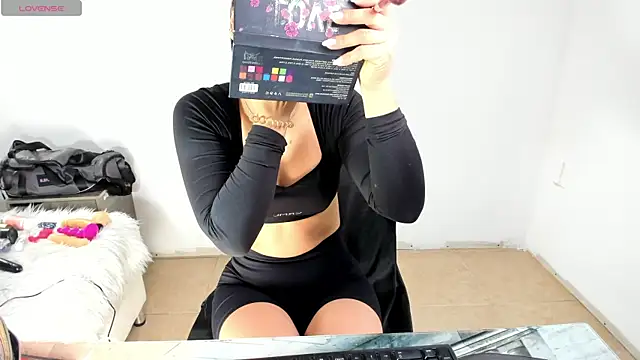 Snapshot of Nata_bernett chatting on July 17, 2026, 2:13 pm Nata bernett online show from July 17, 2026, 2:13 pm