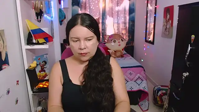claryssa  online show from July 28, 2026, 8:52 pm