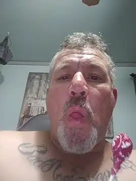 Snapshot of bigdoog8 chatting on May 28, 2026, 3:04 am bigdoog8 online show from May 28, 2026, 3:04 am