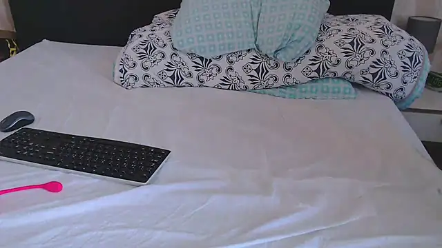 legalyblond online show from March 19, 2026, 10:08 am