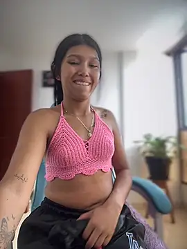 emily rosse04 online show from February 9, 2025, 7:30 pm