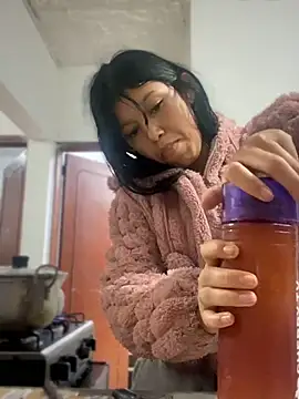 emily rosse04 online show from October 29, 2025, 11:12 am