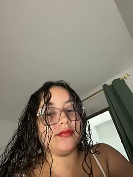 CurlyGirl 1 online show from September 23, 2025, 9:40 pm