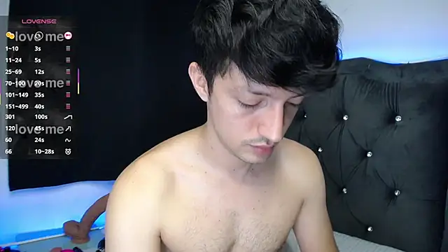 Snapshot of henry_diiaz chatting on February 6, 2026, 11:02 am henry diiaz online show from February 6, 2026, 11:02 am