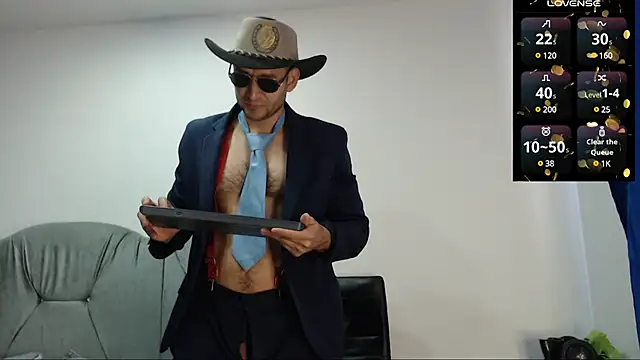 Snapshot of sexy-boy071 chatting on February 14, 2025, 8:26 pm sexy-boy071 online show from February 14, 2025, 8:26 pm