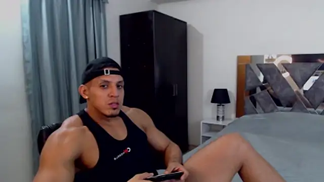 Frank heaven01 online show from February 11, 2026, 3:06 pm