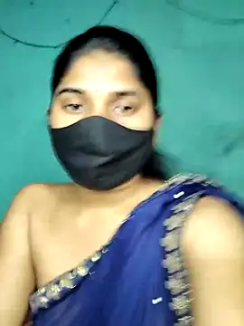 Snapshot of Luv_Adite20 chatting on March 7, 2025, 5:40 am Luv Adite20 online show from March 7, 2025, 5:40 am