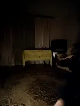 Snapshot of LeraSweet chatting on December 13, 2024, 7:53 pm LeraSweet online show from December 13, 2024, 7:53 pm