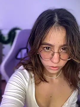 Snapshot of BlairVicent chatting on December 31, 2024, 12:25 pm BlairVicent online show from December 31, 2024, 12:25 pm